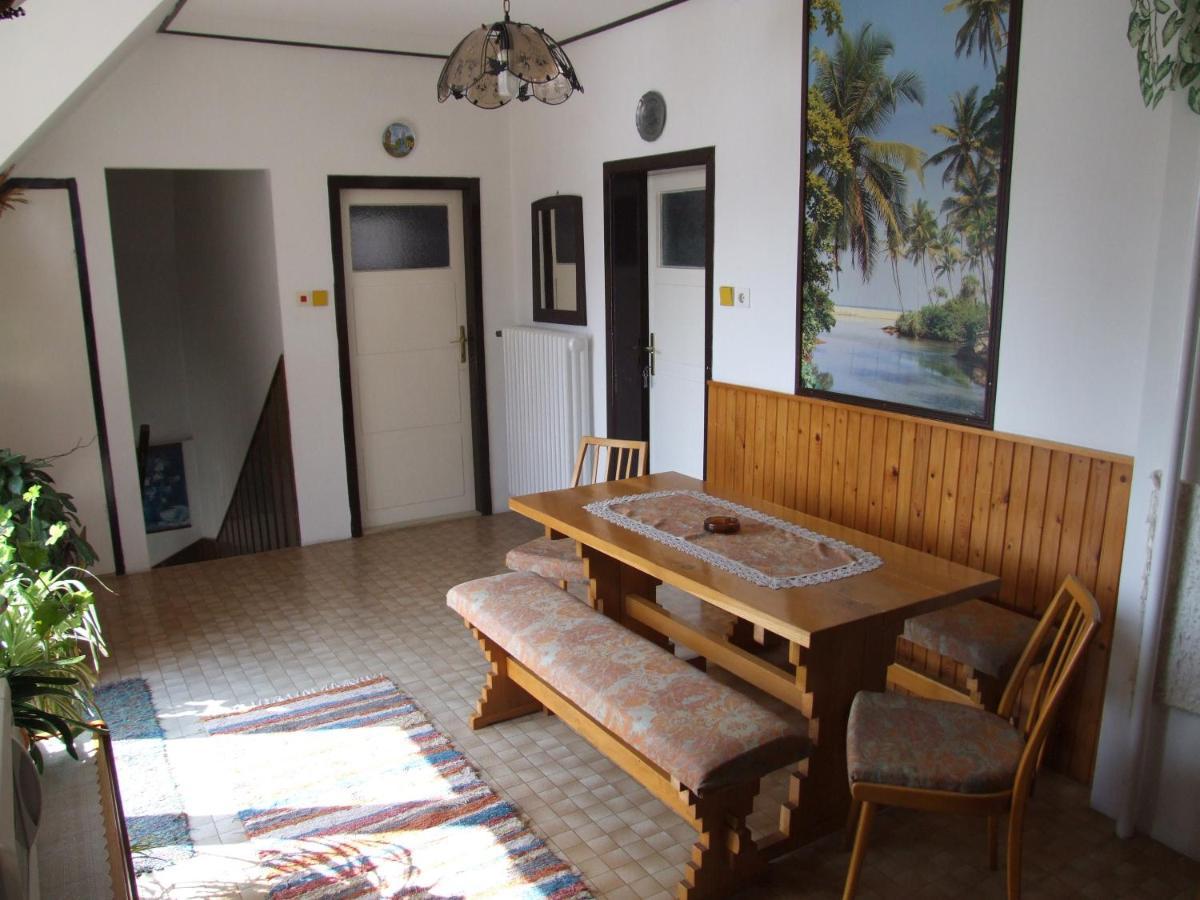 Revesz Vendeghaz Hotel Harkány Room photo