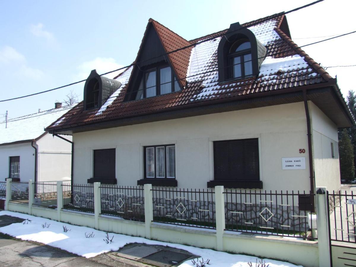 Revesz Vendeghaz Hotel Harkány Exterior photo