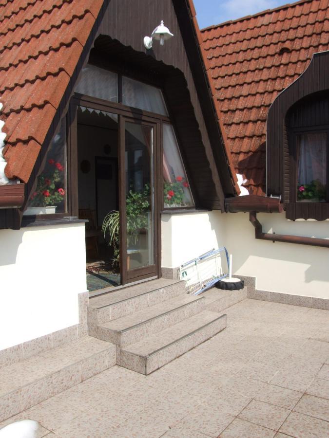 Revesz Vendeghaz Hotel Harkány Exterior photo