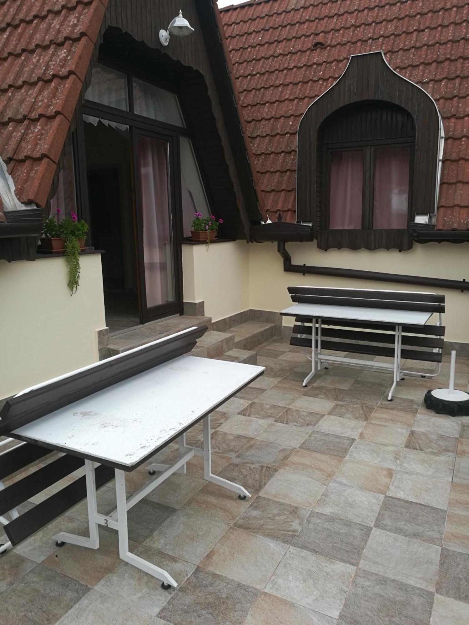 Revesz Vendeghaz Hotel Harkány Exterior photo